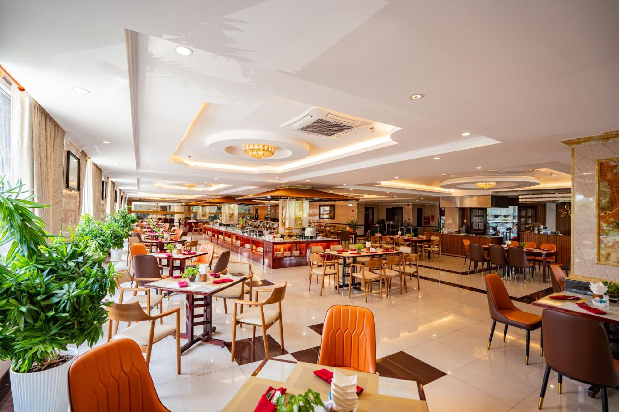 Van Phat Riverside Hotel Cần Thơ Extérieur photo