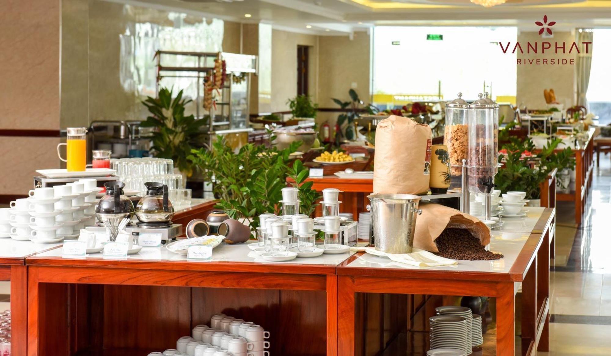 Van Phat Riverside Hotel Cần Thơ Extérieur photo