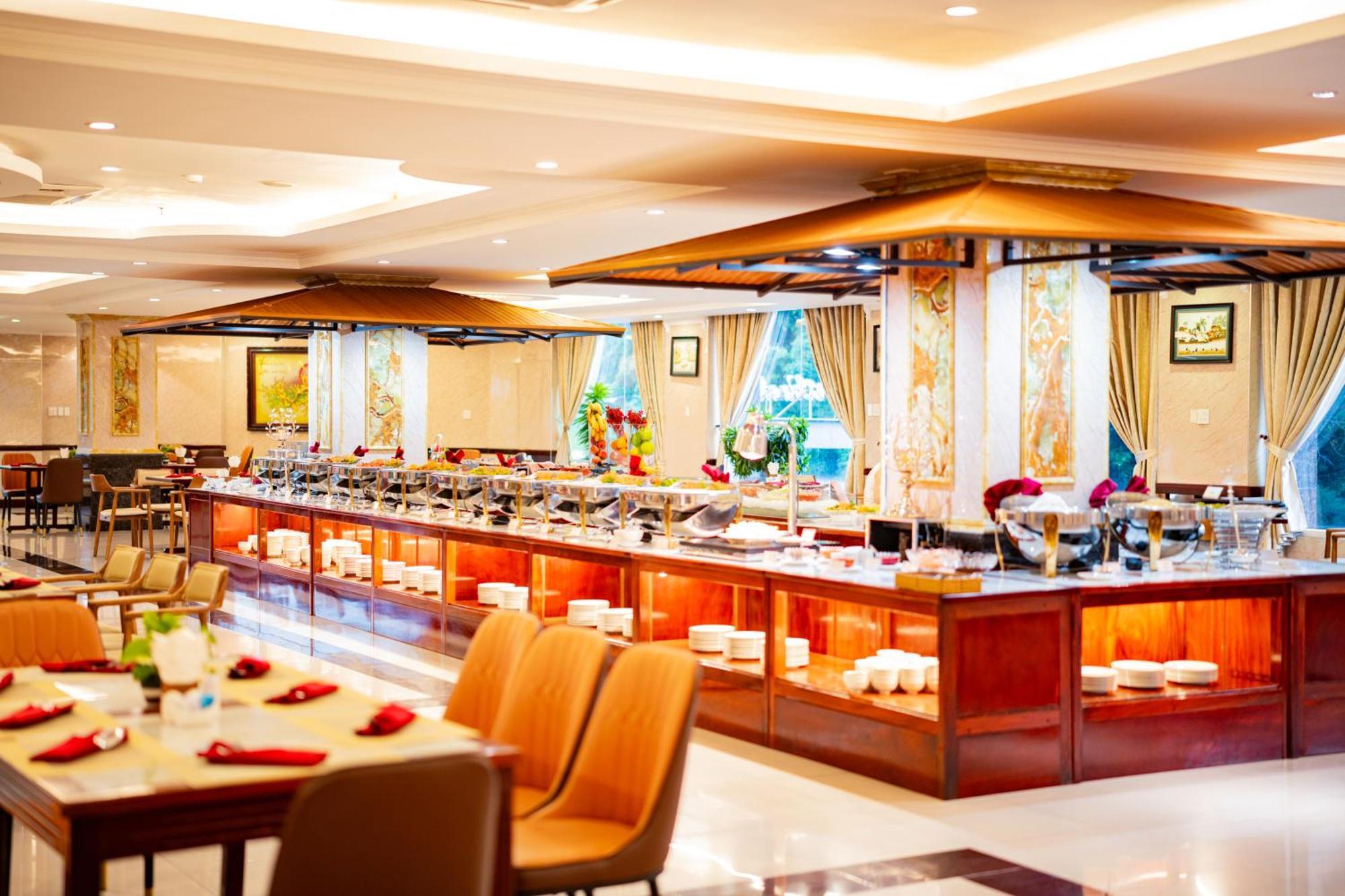 Van Phat Riverside Hotel Cần Thơ Extérieur photo