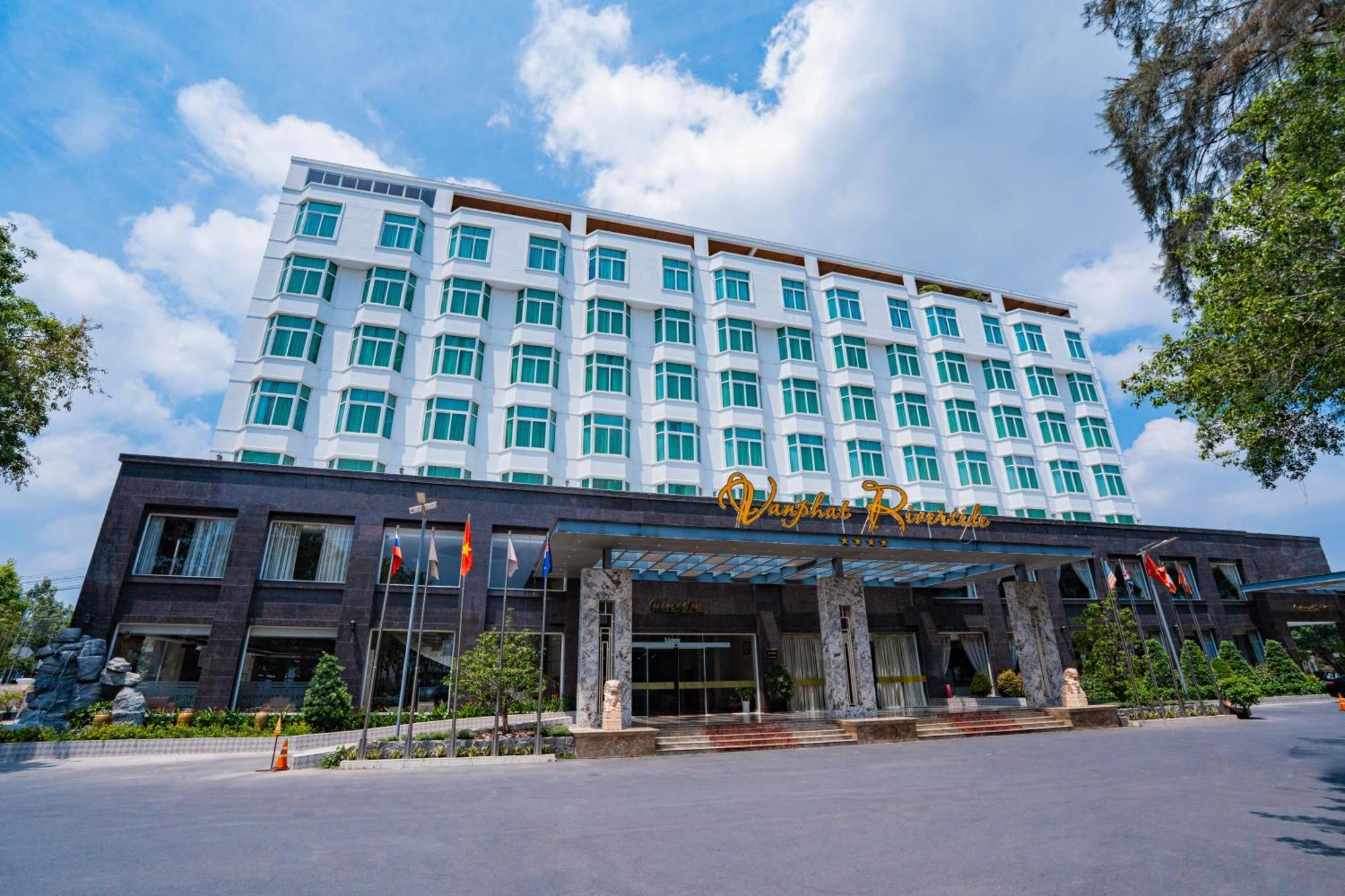 Van Phat Riverside Hotel Cần Thơ Extérieur photo