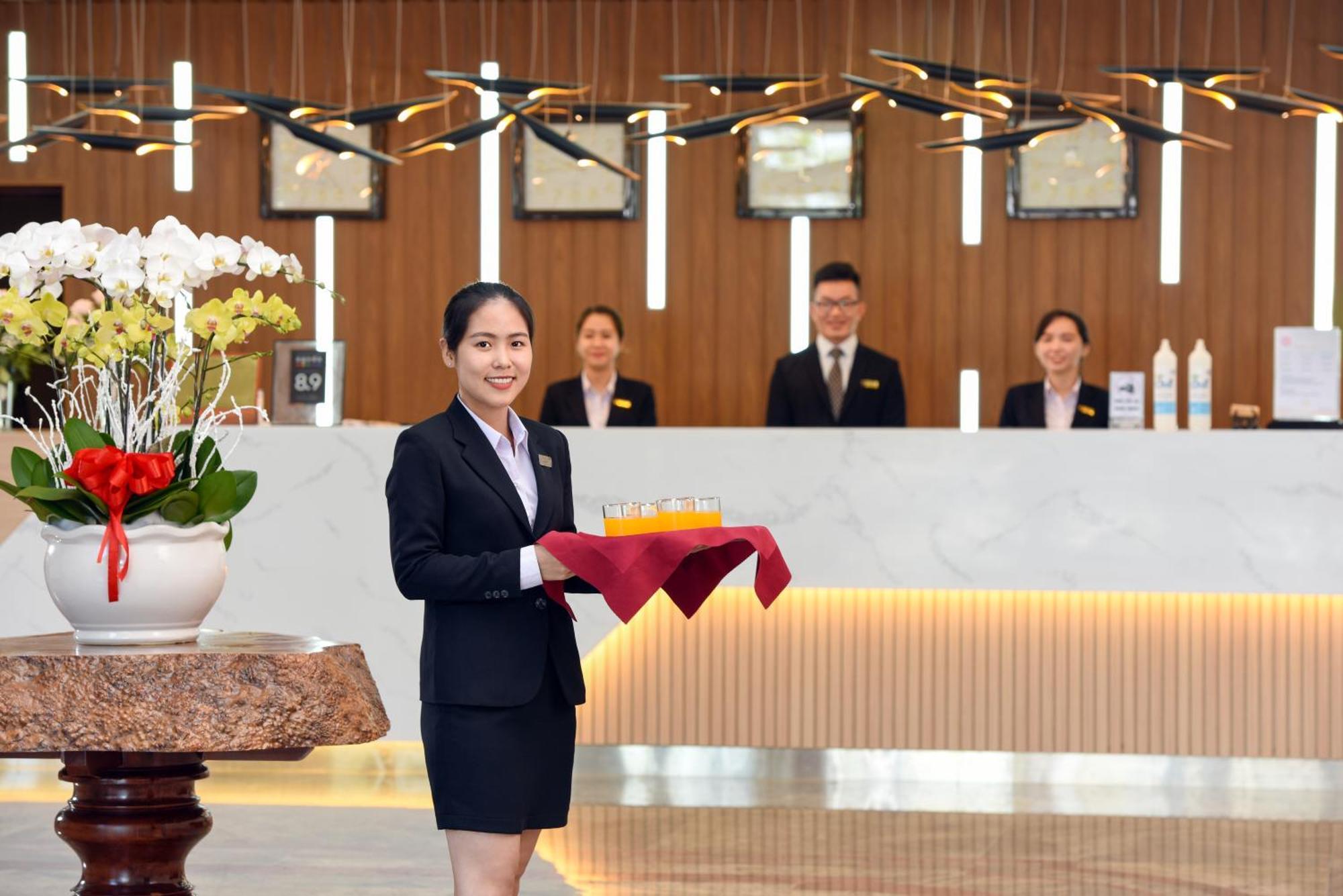 Van Phat Riverside Hotel Cần Thơ Extérieur photo