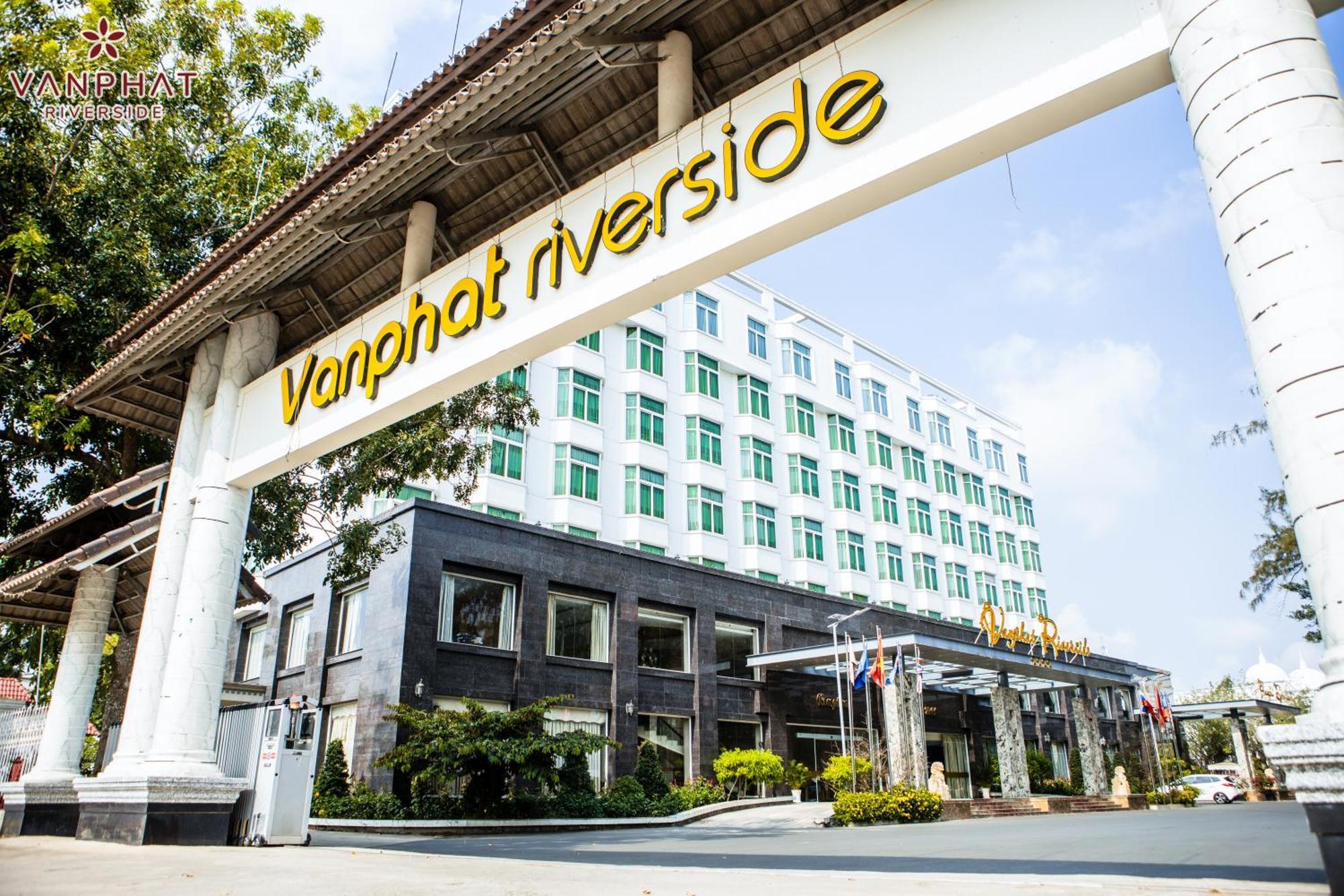 Van Phat Riverside Hotel Cần Thơ Extérieur photo