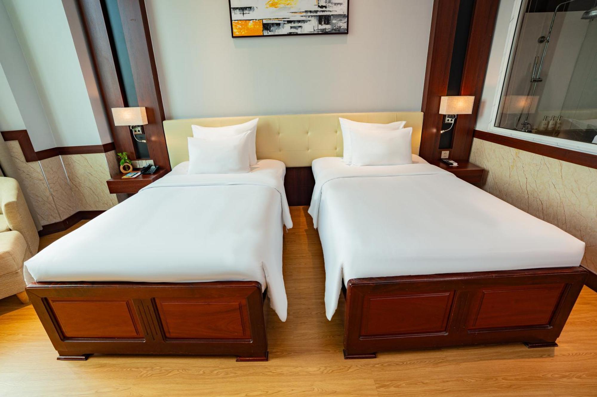 Van Phat Riverside Hotel Cần Thơ Extérieur photo