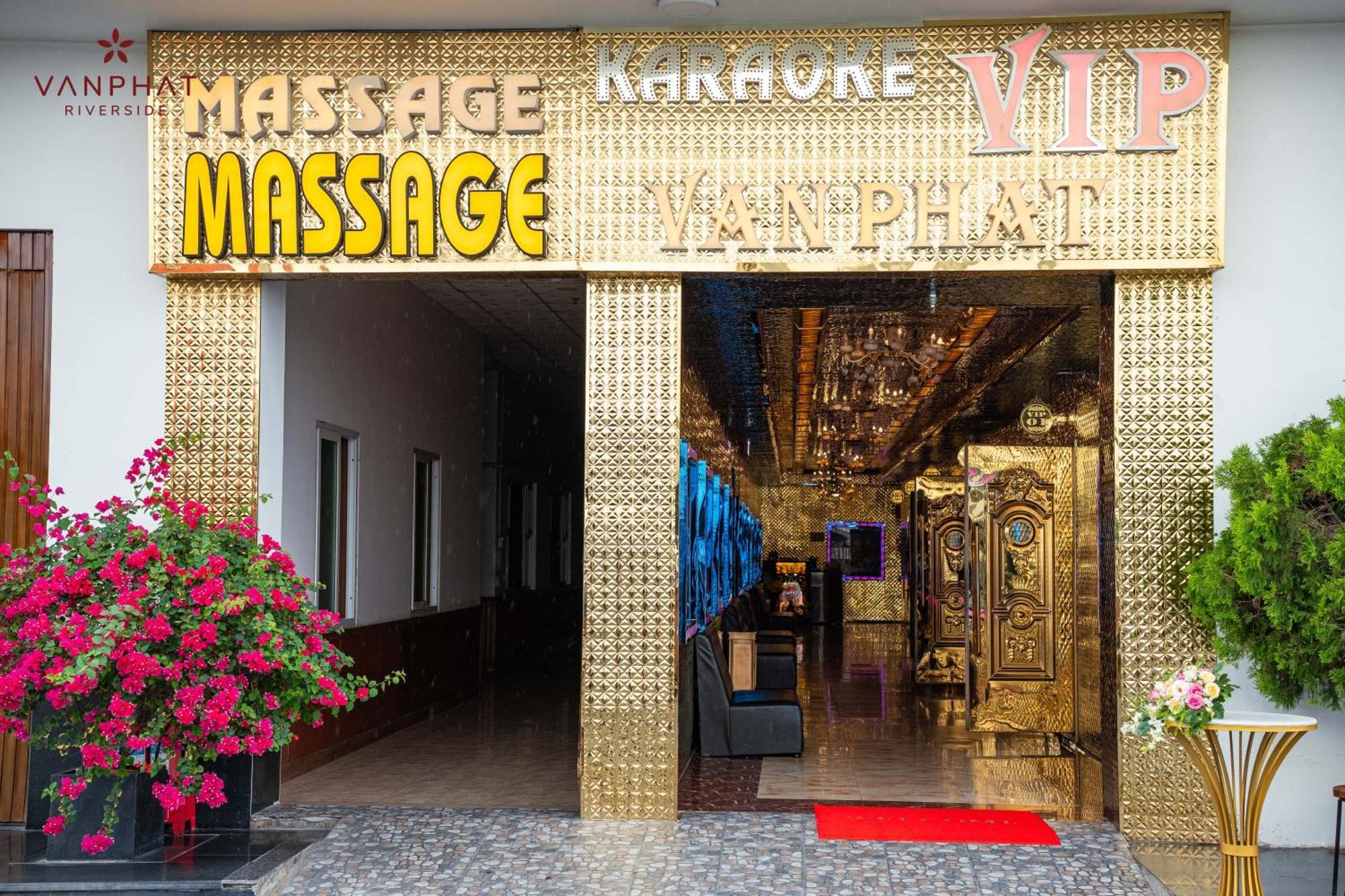 Van Phat Riverside Hotel Cần Thơ Extérieur photo