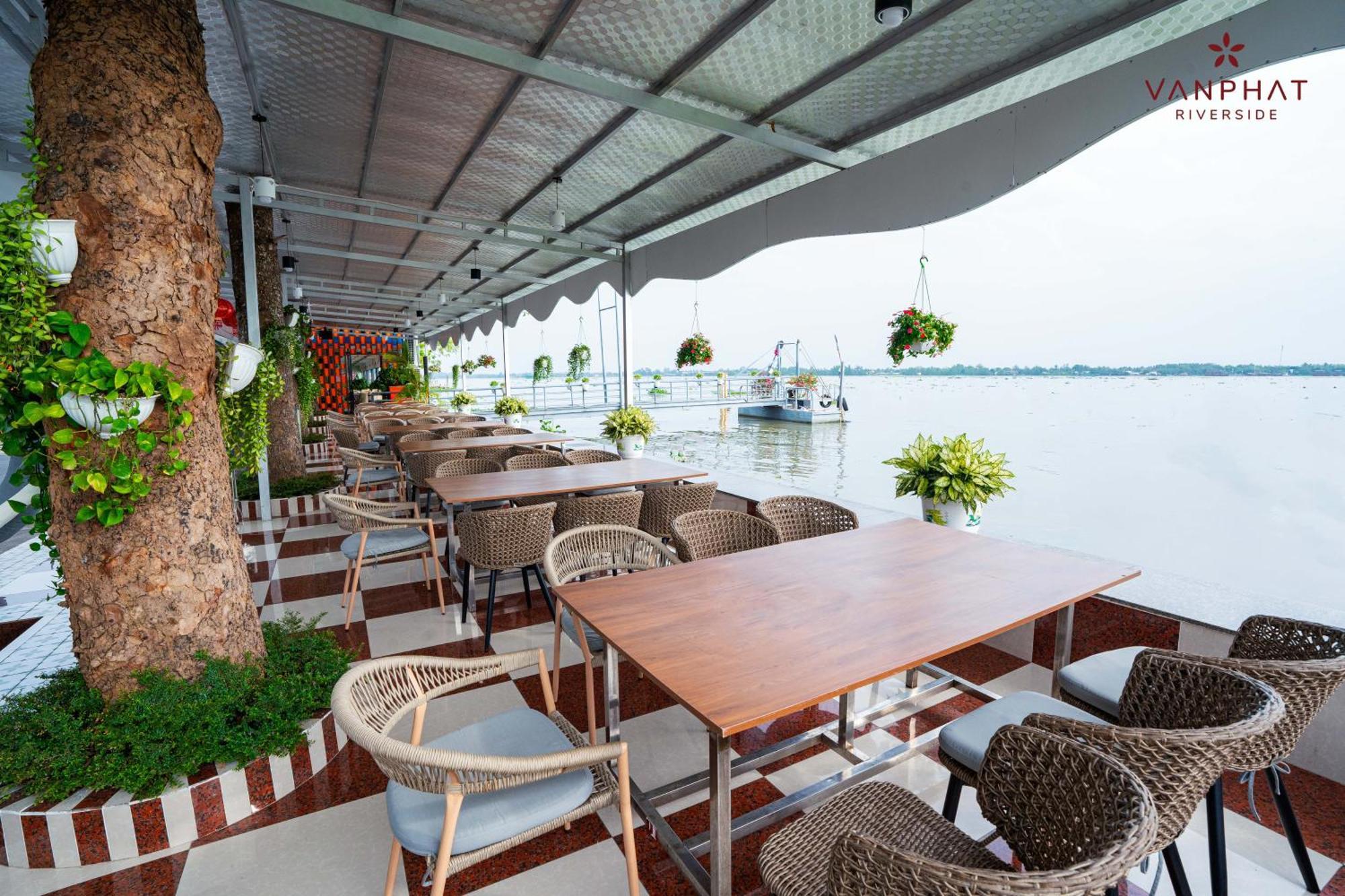 Van Phat Riverside Hotel Cần Thơ Extérieur photo