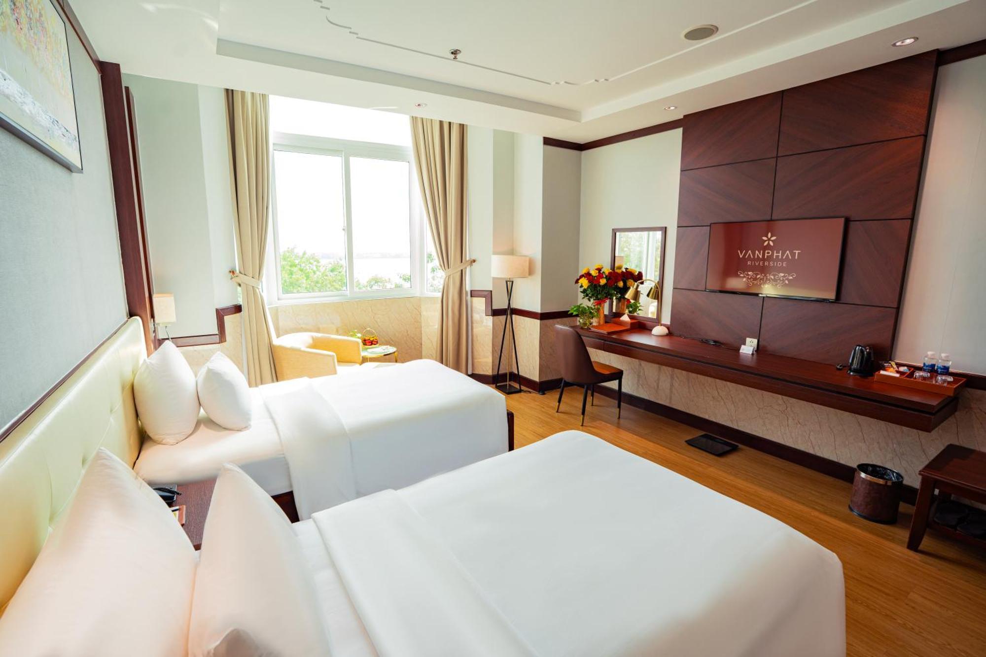 Van Phat Riverside Hotel Cần Thơ Extérieur photo